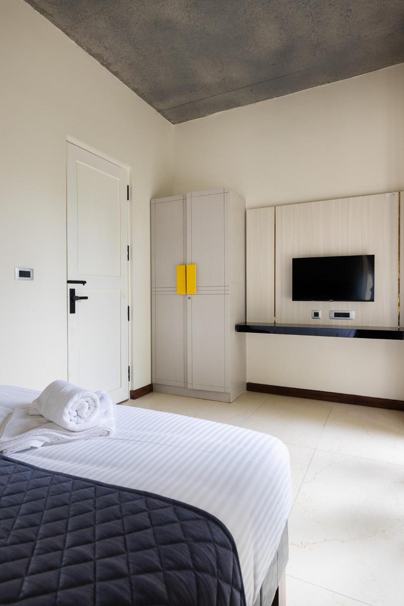 The Serene Shores - Luxury Private Villa Pondicherry Esterno foto